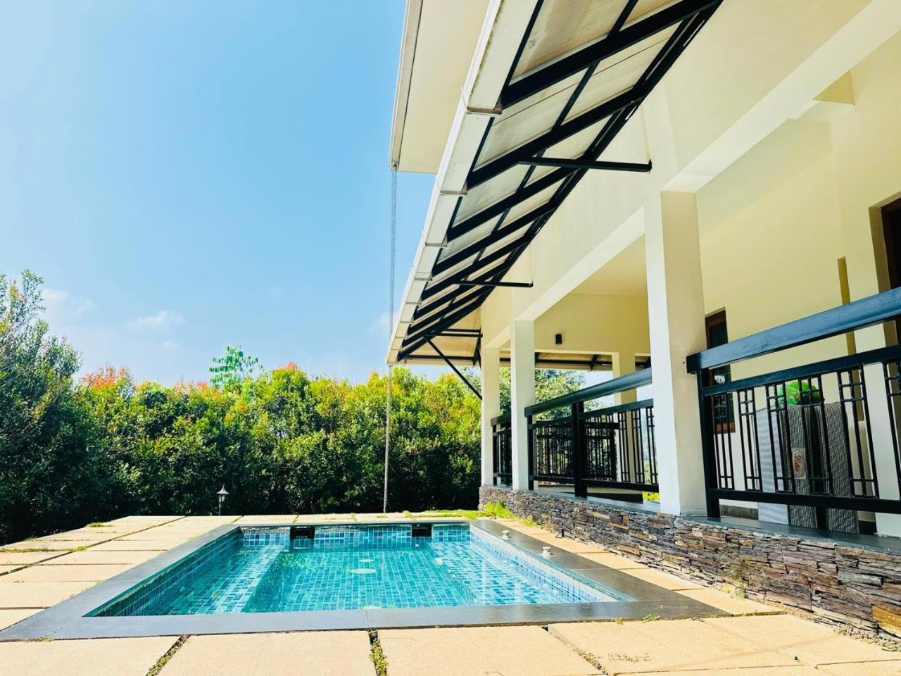 Tarang Holiday Homes Витірі Екстер'єр фото